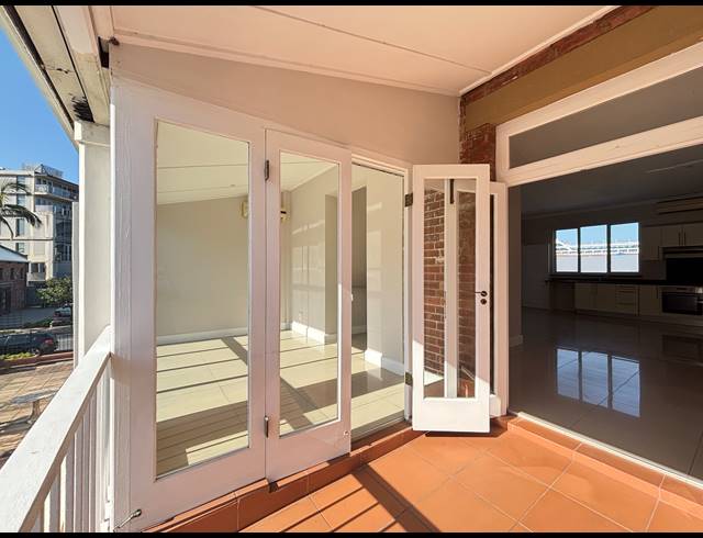 1 BEDROOM APARTMENT TO LET IN POINT WATERFRONT